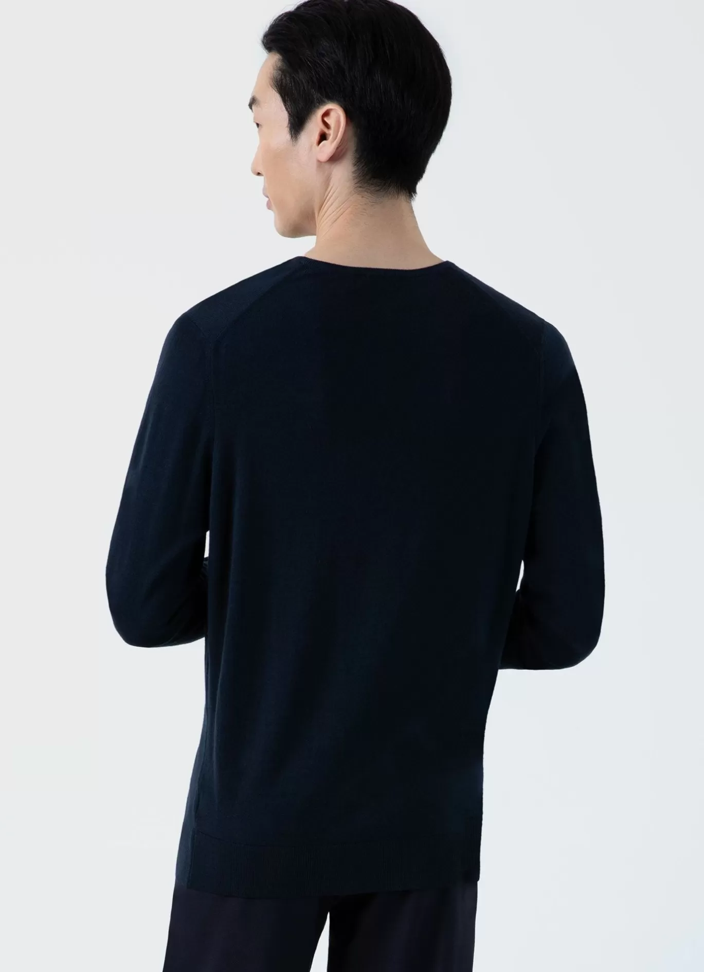 Online Extra Fine Merino V Neck Men Knitwear